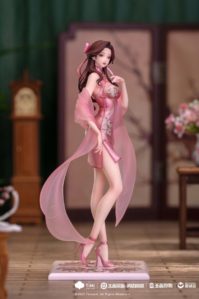 《王者荣耀》“四大美女”旗袍手办开售 3D打印超逼真