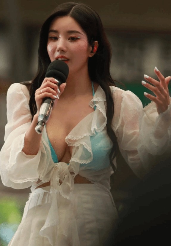 权恩妃4